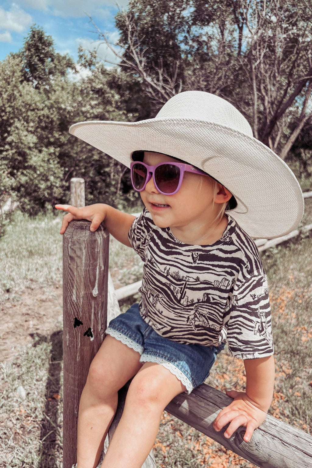 THE COWBOY ZOO